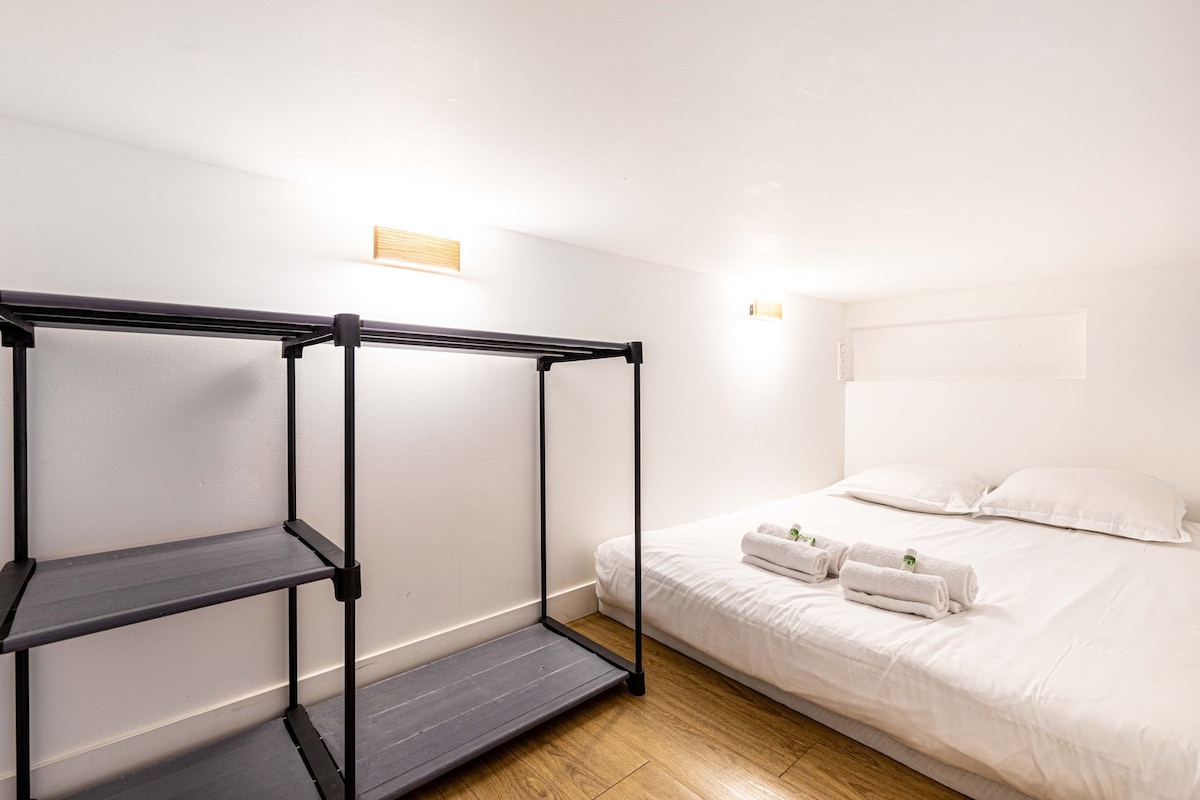 Chambres — Chambre avec lits superposés et lit double